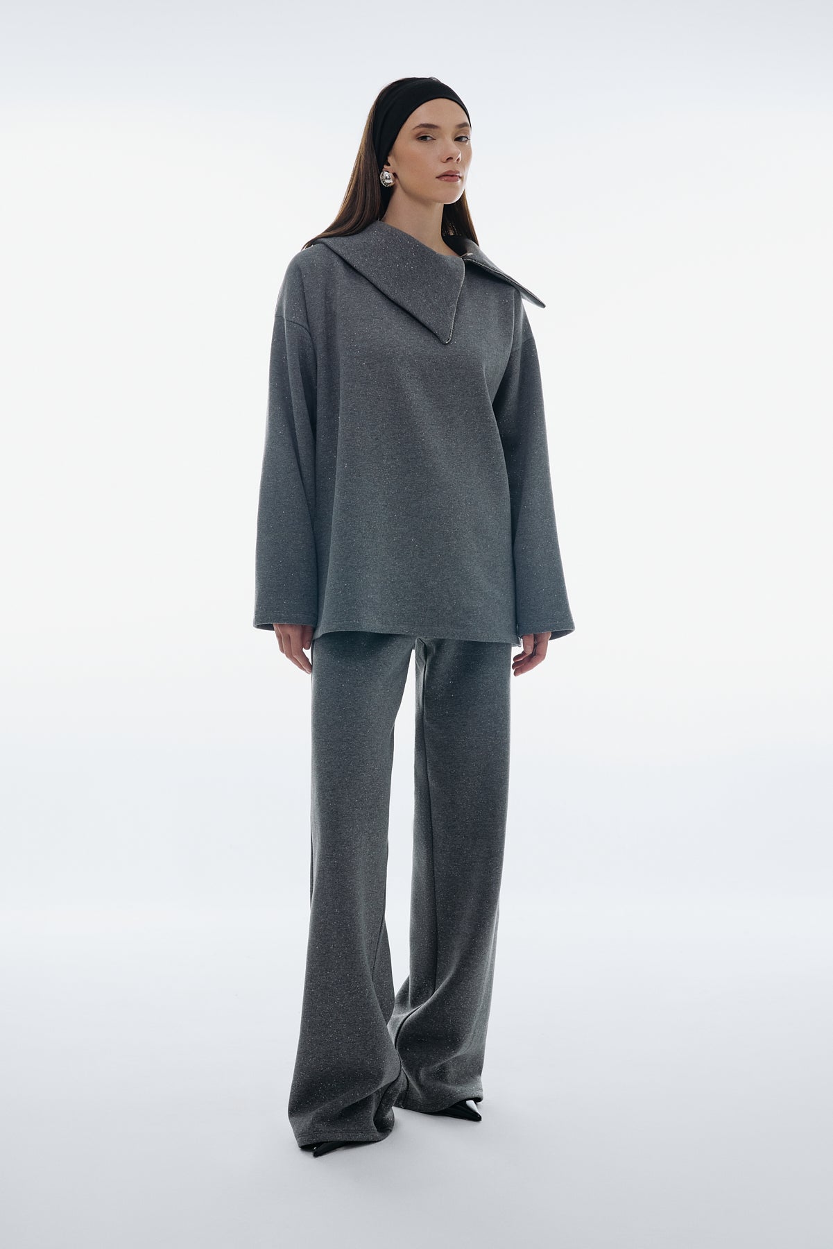 Shinestonê Sweatshirt